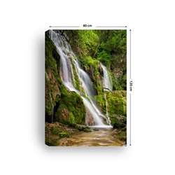 Obraz na płótnie canvas pionowy wodospad kamienie las zieleń pixitex