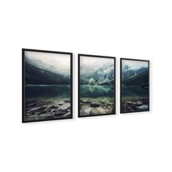 Zestaw 2 plakatów obrazków grafik dekoracyjnych plakat jezioro kamienista plaża góry las we mgle  pixitex